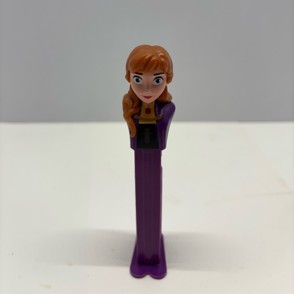 PEZ Character Candy Dispenser Collection - Picture 10 of 12